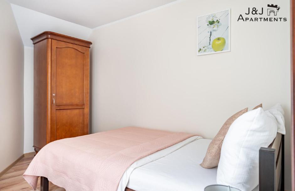 J&J Apartments, Szeroka 25, Apartament 14 Торунь Экстерьер фото