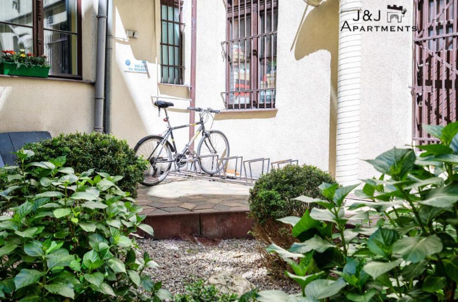 J&J Apartments, Szeroka 25, Apartament 14 Торунь Экстерьер фото